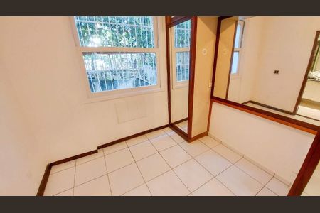 Apartamento à venda com 100m², 2 quartos e 1 vaga