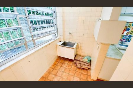 Apartamento à venda com 100m², 2 quartos e 1 vaga
