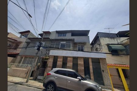 Casa à venda com 50m², 3 quartos e 1 vaga