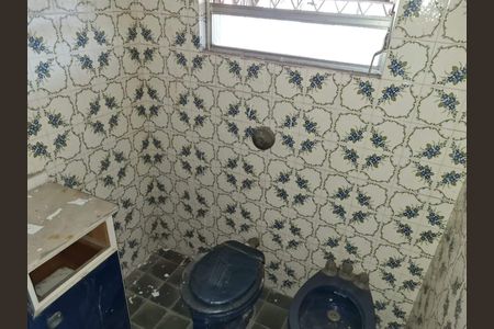 Casa à venda com 50m², 3 quartos e 1 vaga