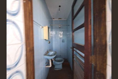 Casa à venda com 50m², 3 quartos e 1 vaga