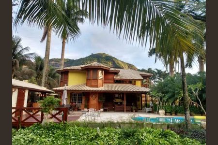 Casa à venda com 400m², 3 quartos e 5 vagas