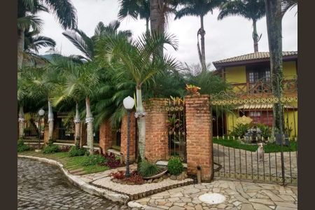 Casa à venda com 400m², 3 quartos e 5 vagas