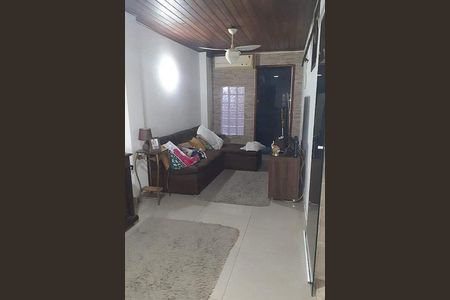 Casa à venda com 200m², 4 quartos e 1 vaga
