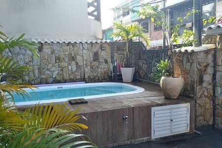 Casa à venda com 200m², 4 quartos e 1 vaga