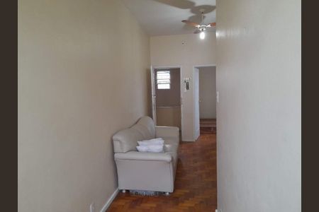 Apartamento à venda com 35m², 1 quarto e sem vaga