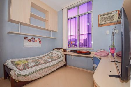 Apartamento à venda com 74m², 2 quartos e 1 vaga