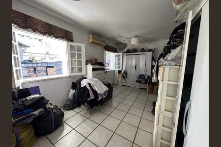 Casa à venda com 162m², 3 quartos e sem vaga