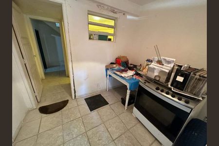 Casa à venda com 162m², 3 quartos e sem vaga