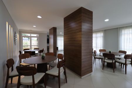 Apartamento à venda com 77m², 2 quartos e 1 vagaÁrea Comum