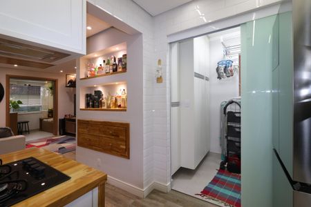 Apartamento à venda com 77m², 2 quartos e 1 vagaCozinha