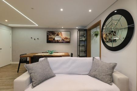 Apartamento à venda com 77m², 2 quartos e 1 vagaSala