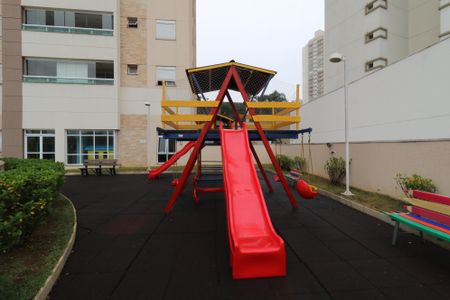 Apartamento à venda com 77m², 2 quartos e 1 vagaÁrea Comum