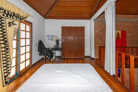 Casa à venda com 180m², 3 quartos e 1 vaga Casa à venda com 180m², 3 quartos e 1 vagaSala 2