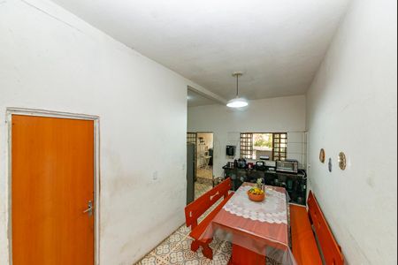 Casa à venda com 180m², 3 quartos e 1 vaga Casa à venda com 180m², 3 quartos e 1 vagaCopa - cozinha