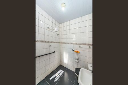 Casa à venda com 180m², 3 quartos e 1 vaga Casa à venda com 180m², 3 quartos e 1 vagaBanheiro Social