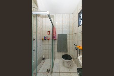 Casa à venda com 180m², 3 quartos e 1 vaga Casa à venda com 180m², 3 quartos e 1 vagaBanheiro da Suíte