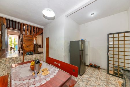 Casa à venda com 180m², 3 quartos e 1 vaga Casa à venda com 180m², 3 quartos e 1 vagaCopa - cozinha