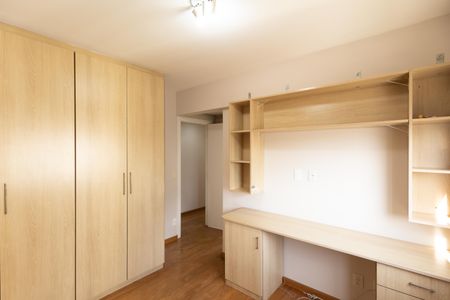 Apartamento para alugar com 185m², 3 quartos e 3 vagas Apartamento para alugar com 185m², 3 quartos e 3 vagasSuíte 2