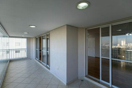 Apartamento para alugar com 185m², 3 quartos e 3 vagas Apartamento para alugar com 185m², 3 quartos e 3 vagasVaranda gourmet
