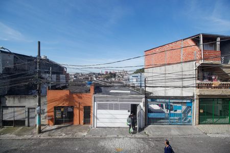Vista do Quarto 1 de casa para alugar com 2 quartos, 90m² em Jardim Miriam, São Paulo