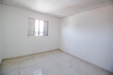 Quarto 1 de casa para alugar com 2 quartos, 90m² em Jardim Miriam, São Paulo