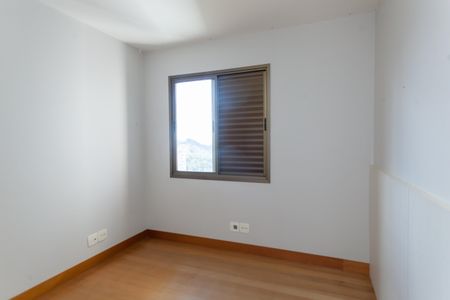 Apartamento para alugar com 143m², 4 quartos e 3 vagas Apartamento para alugar com 143m², 4 quartos e 3 vagasSemi Suíte 2