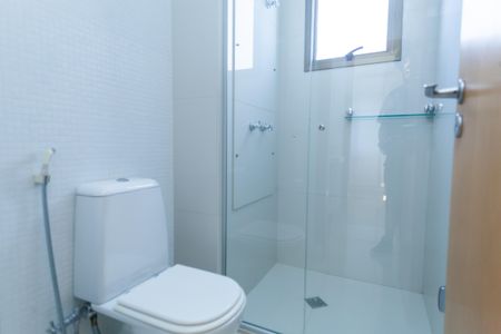 Apartamento para alugar com 143m², 4 quartos e 3 vagas Apartamento para alugar com 143m², 4 quartos e 3 vagasBanheiro Semi Suíte 2