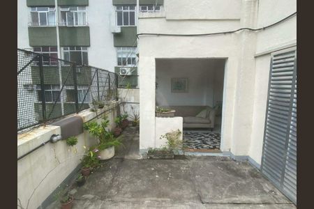 Apartamento à venda com 65m², 2 quartos e sem vaga