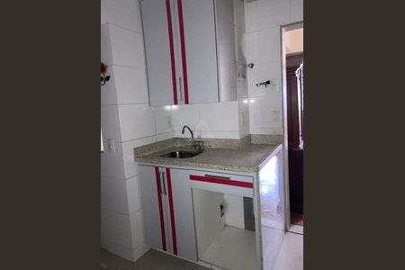 Apartamento à venda com 65m², 2 quartos e sem vaga
