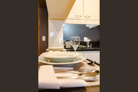 Apartamento à venda com 110m², 2 quartos e 1 vaga Apartamento à venda com 110m², 2 quartos e 1 vagaCozinha 1