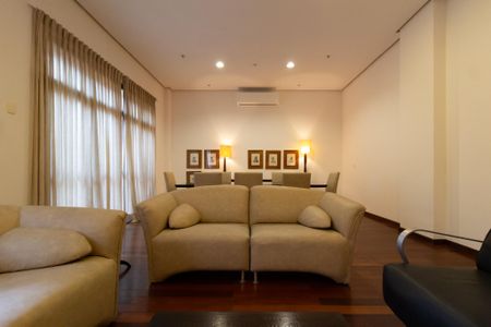 Apartamento à venda com 110m², 2 quartos e 1 vaga Apartamento à venda com 110m², 2 quartos e 1 vagaÁrea comum - Sala Living