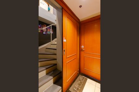 Apartamento à venda com 110m², 2 quartos e 1 vaga Apartamento à venda com 110m², 2 quartos e 1 vagaHall de entrada