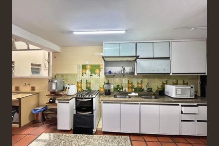Apartamento à venda com 155m², 3 quartos e 3 vagas