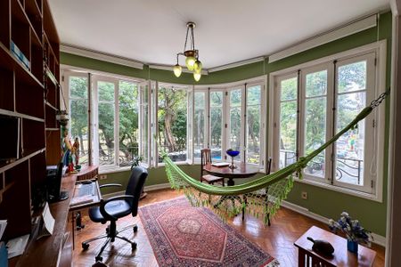 Apartamento à venda com 253m², 4 quartos e 1 vagaSala