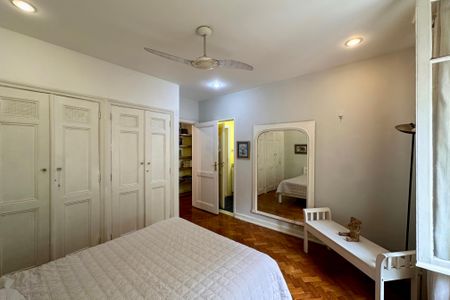 Apartamento à venda com 253m², 4 quartos e 1 vagaSuíte