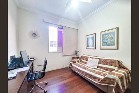 Apartamento à venda com 200m², 3 quartos e 2 vagas