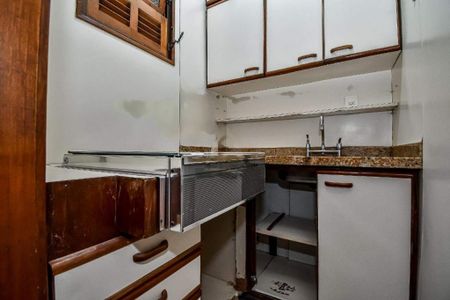 Apartamento à venda com 43m², 1 quarto e sem vaga
