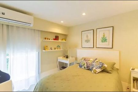 Apartamento à venda com 225m², 3 quartos e 2 vagas