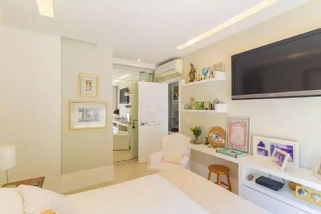 Apartamento à venda com 225m², 3 quartos e 2 vagas