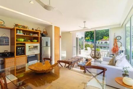 Apartamento à venda com 225m², 3 quartos e 2 vagas