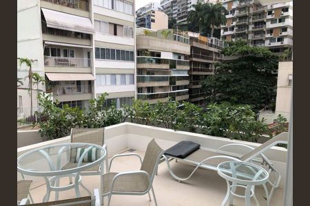 Apartamento à venda com 225m², 3 quartos e 2 vagas