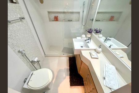 Apartamento à venda com 146m², 2 quartos e 1 vaga