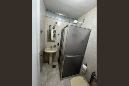 Apartamento à venda com 77m², 2 quartos e 1 vaga