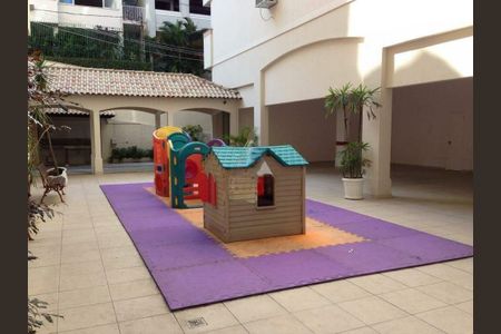 Apartamento à venda com 2 quartos, 106m² em Copacabana, Rio de Janeiro