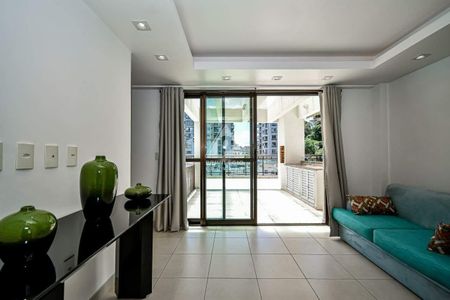 Apartamento à venda com 230m², 3 quartos e 3 vagas