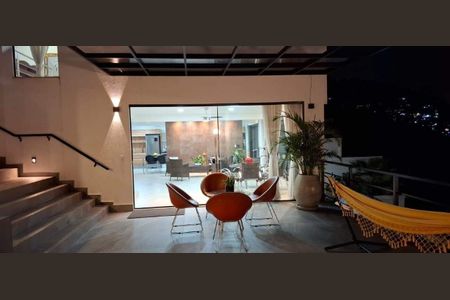 Casa à venda com 542m², 5 quartos e 7 vagas