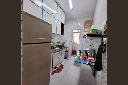Apartamento à venda com 72m², 2 quartos e sem vaga
