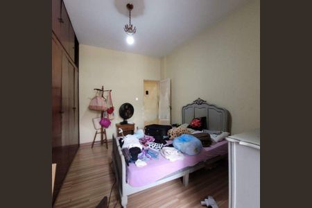 Apartamento à venda com 72m², 2 quartos e sem vaga