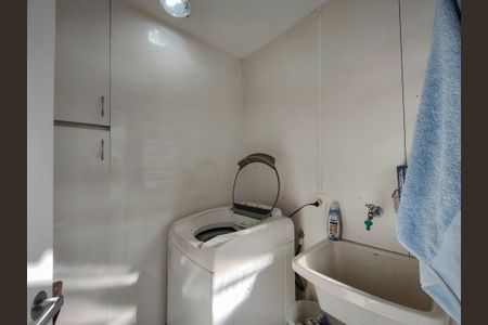 Apartamento à venda com 429m², 4 quartos e 4 vagas Apartamento à venda com 429m², 4 quartos e 4 vagasÁrea de Serviço